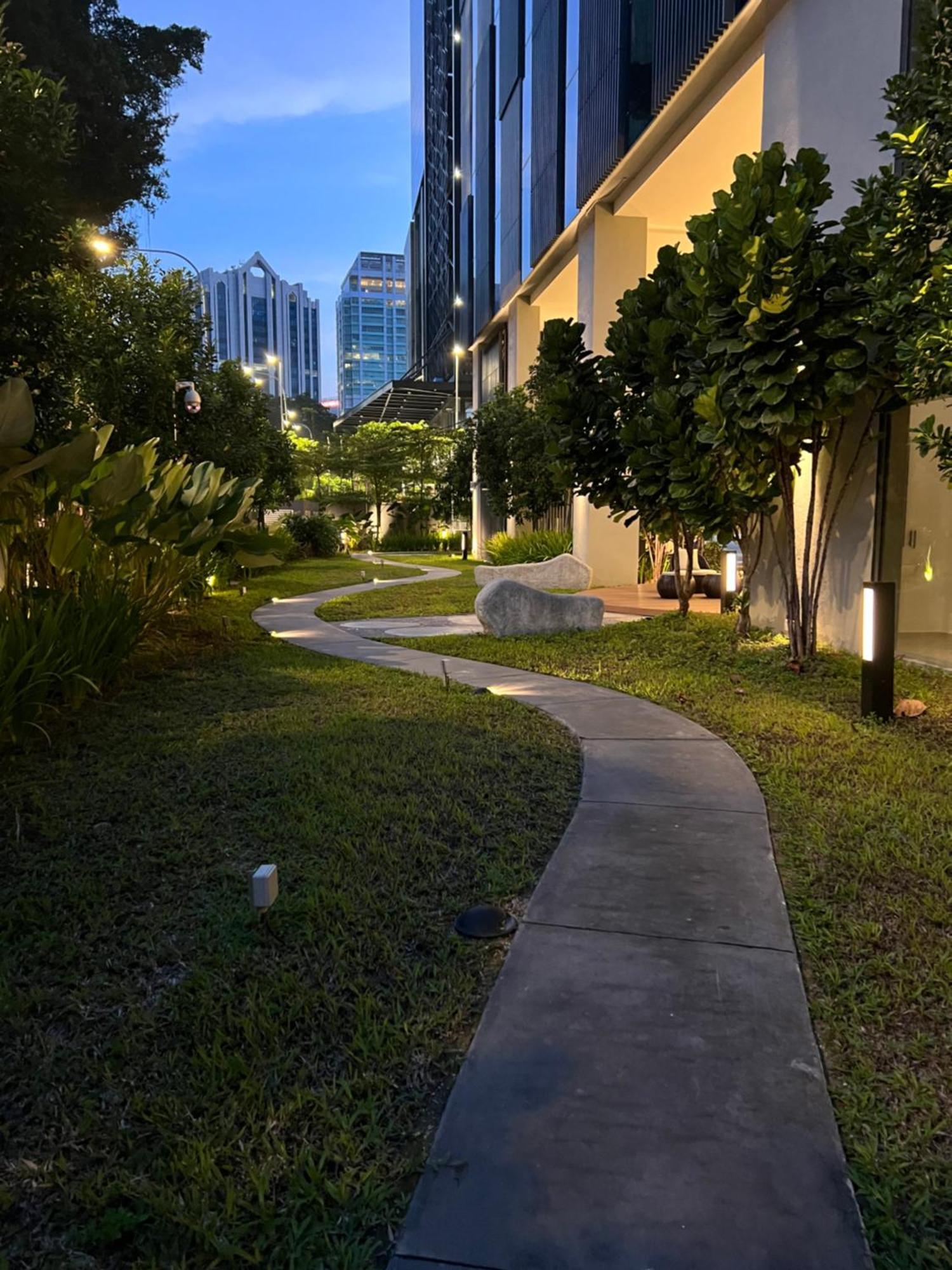 Eaton Residence Suites Klcc Куала-Лумпур Экстерьер фото