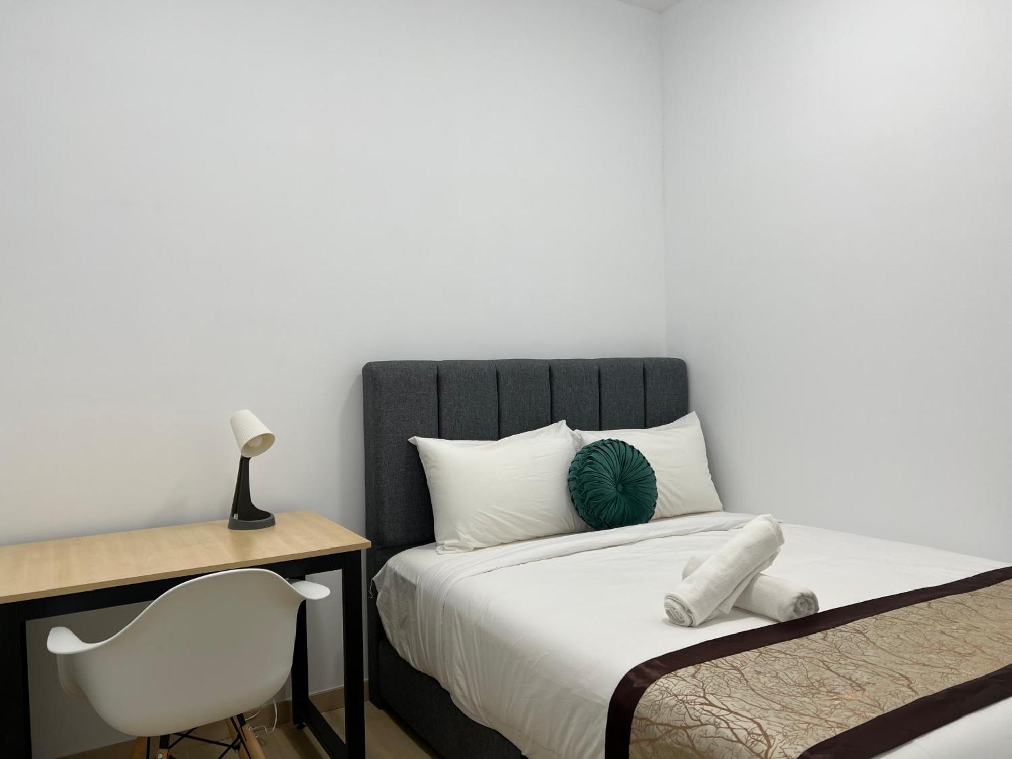 Eaton Residence Suites Klcc Куала-Лумпур Экстерьер фото