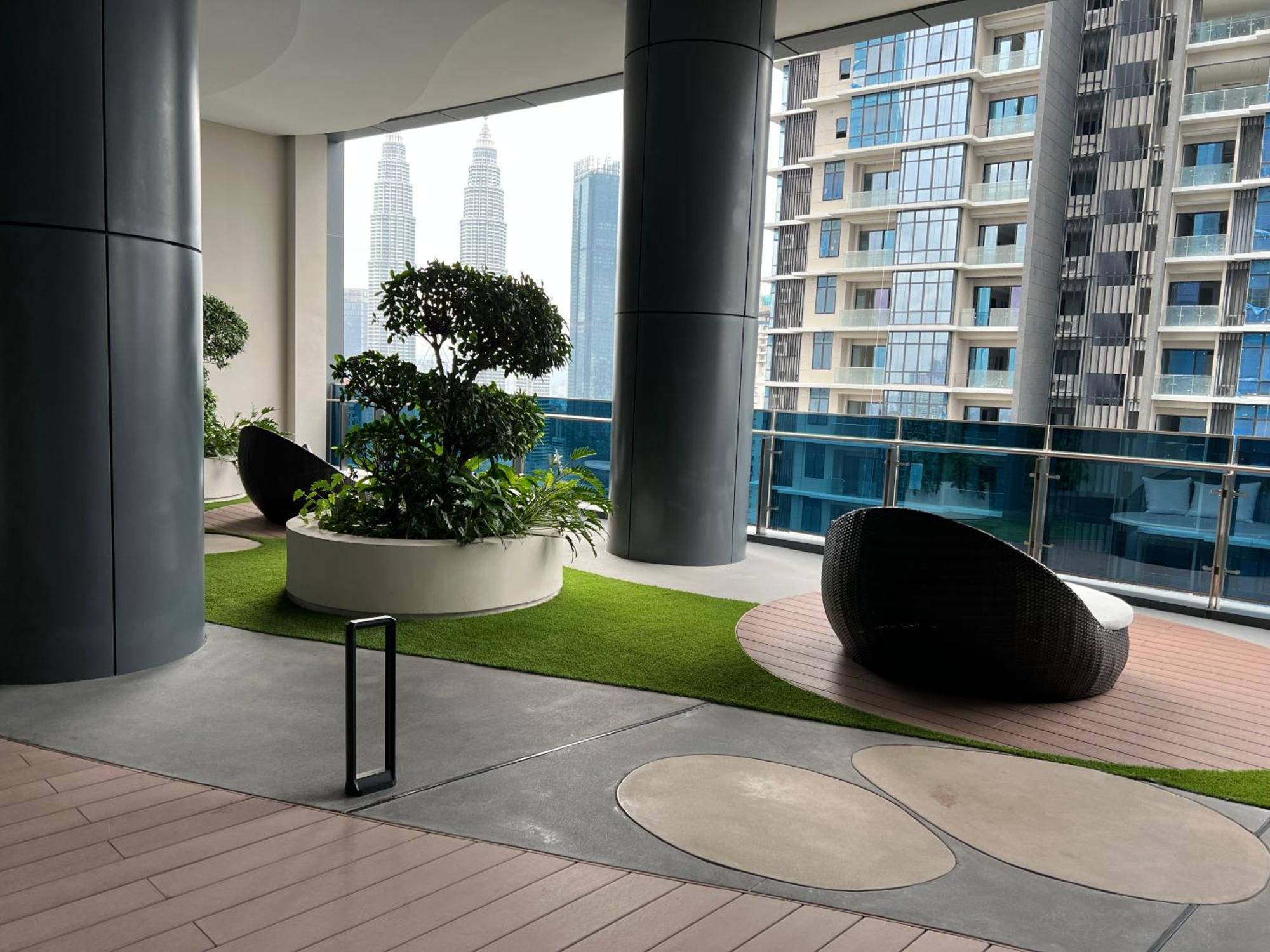 Eaton Residence Suites Klcc Куала-Лумпур Экстерьер фото