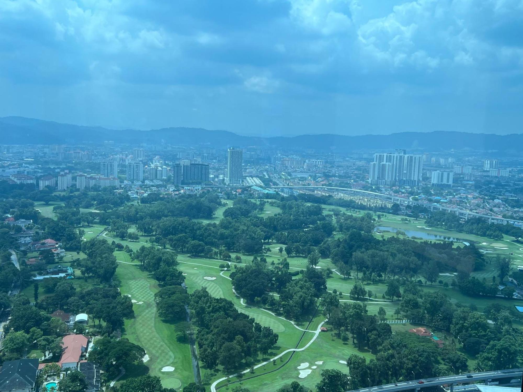 Eaton Residence Suites Klcc Куала-Лумпур Экстерьер фото